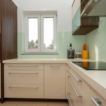 Apartament Seafront With Seaview Soline (Krk)